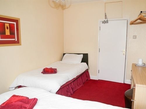 The Station Hotel Уърксоп Екстериор снимка