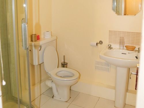 The Station Hotel Уърксоп Екстериор снимка